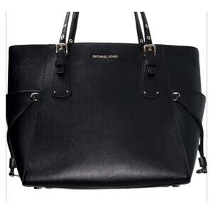 Michael Kors Black Pebbled Leather Bedford Large North–South Tote